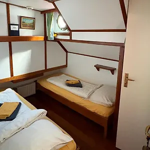 Hotelboot Zwaan Hotel